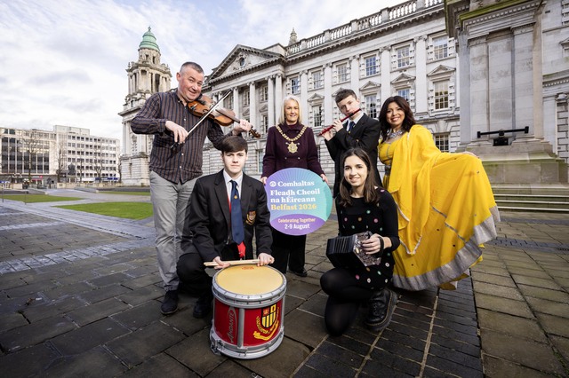 Lord Mayor of Belfast, Tracy Kelly with Ards CCE, Belfast Boys’ Model School Flute Band and ArtsEkta at Belfast City Hall.