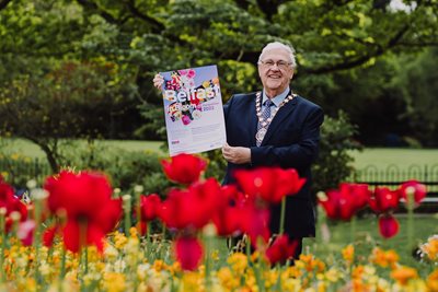 Deputy Lord Mayor Tom Haire launches Belfast in Bloom 2022 competition in Botanic Gardens