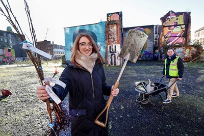Belfast City Council and The Conservation Volunteers on a section of the Belfast Stories site