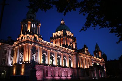 Belfast City Hall at night