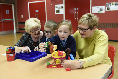 Shine a spotlight on our older volunteers – nominate now for 2018 Age-friendly Belfast Older Volunteer Awards!