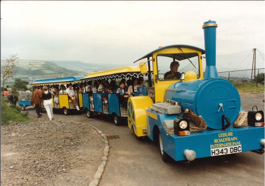 Do you have any old photos or videos from your visits to the zoo? We would love to see them!