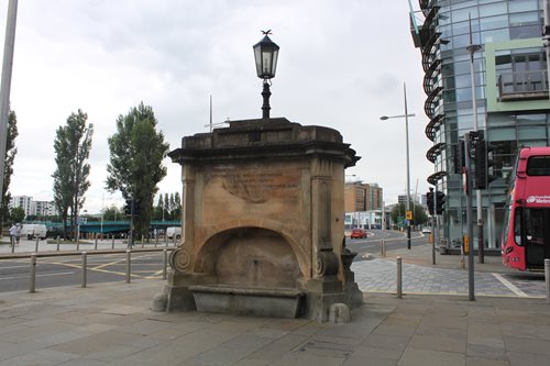 Jaffe Memorial Fountain, Belfast